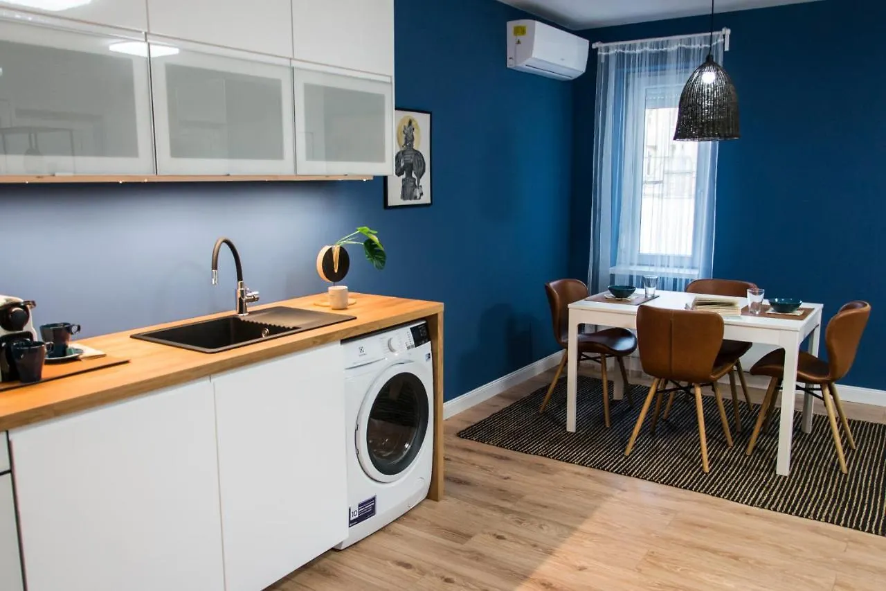 Danubio****2 Bedrooms-Be In The Center Of It All! Budapest 0*,  Hungary